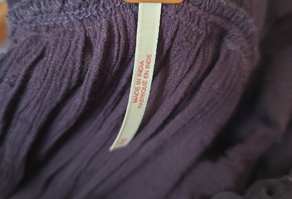 Free People "Sweet Roses" Lace Crochet Pullover Blouse. - Picture 8 of 9